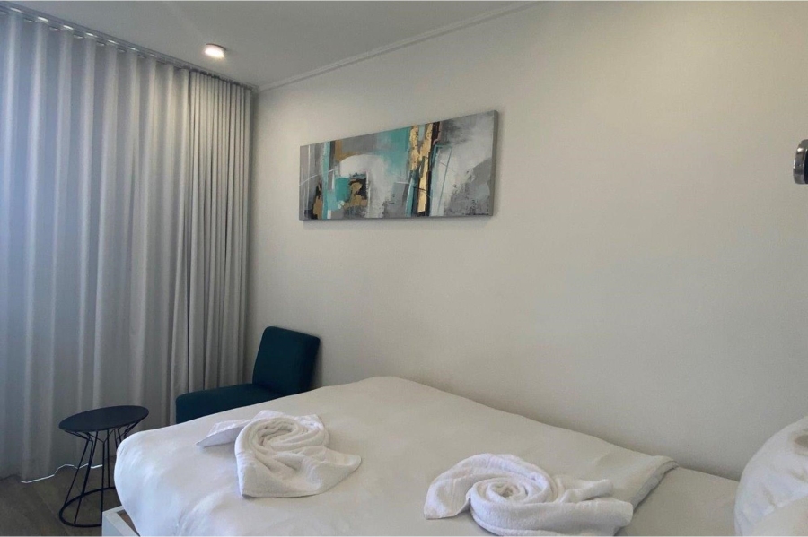 1 Bedroom Property for Sale in Woodstock Western Cape